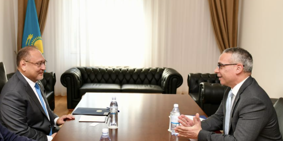 Посол Доминиканской Республики по совместительству вручил копии верительных грамот