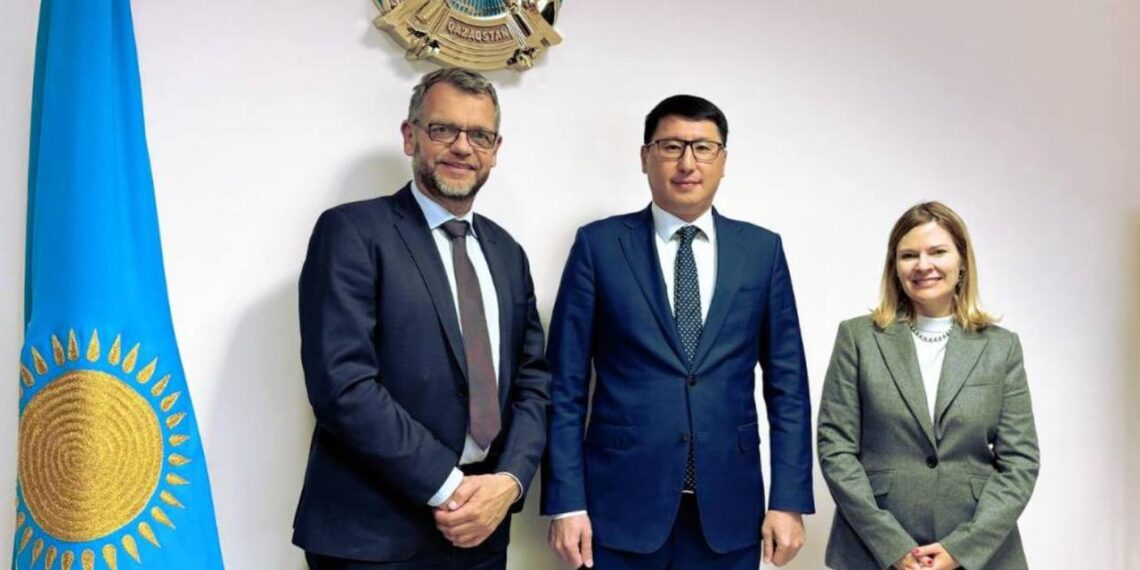 Вице-министр сельского хозяйства РК встретился с представителем Всемирного банка