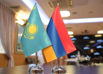 Военные топографы Казахстана и Армении обсудили перспективы сотрудничества