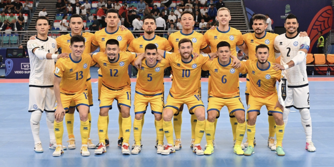 Команда Казахстана по футзалу вышла в четвертьфинал ЧМ в Узбекистане