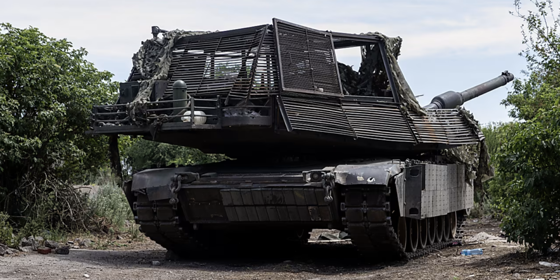 Киев прячет западные танки подальше от линии фронта в связи с большим риском их уничтожения