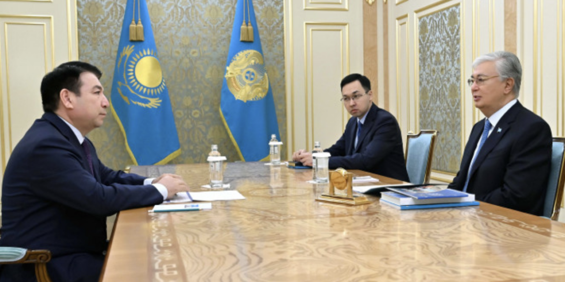 Глава государства провел встречу с министром просвещения