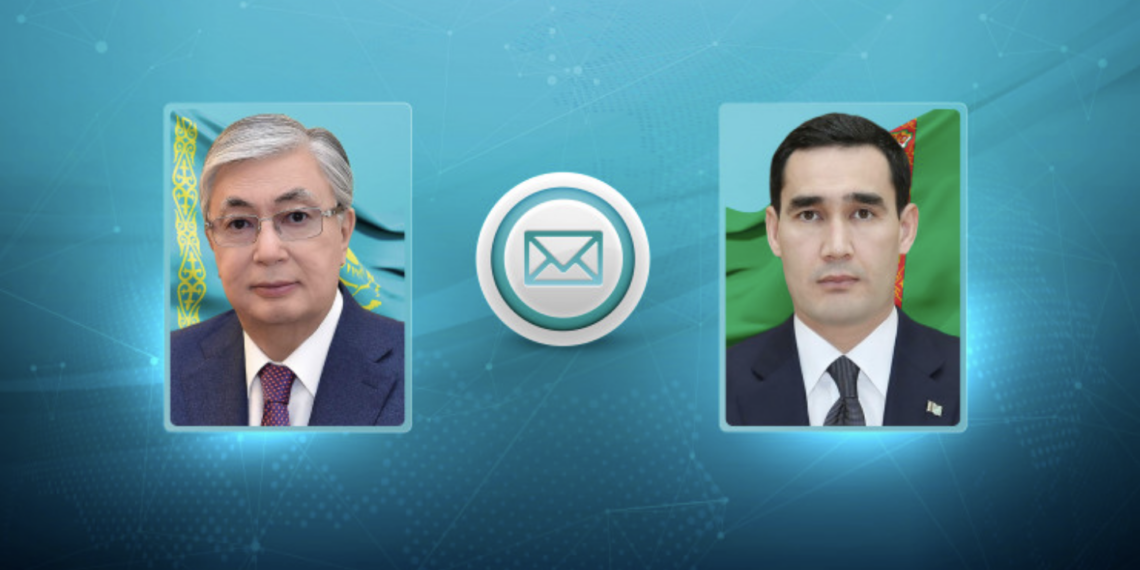 Токаев поздравил Сердара Бердымухамедова с Днем независимости Туркменистана