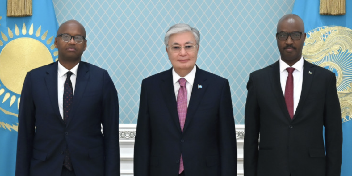 Глава государства принял специального посланника Президента Руанды