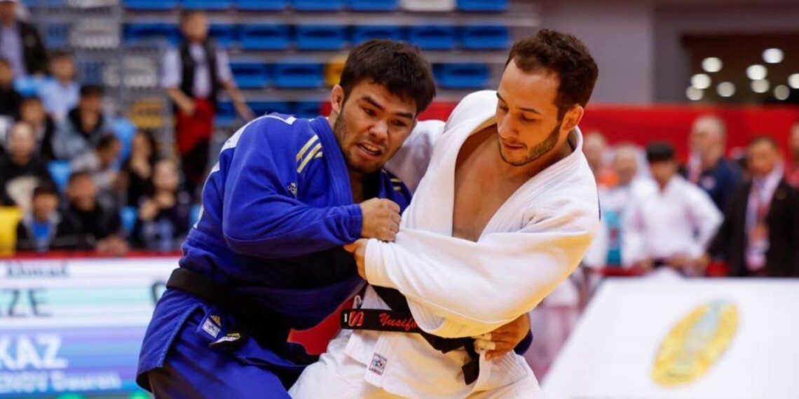 Дзюдоист Даурен Суюкенов завоевал бронзовую медаль на Grand Slam в Абу-Даби