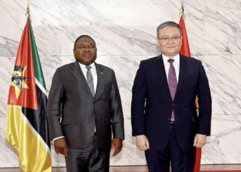 Посол Казахстана вручил Президенту Мозамбика верительные грамоты