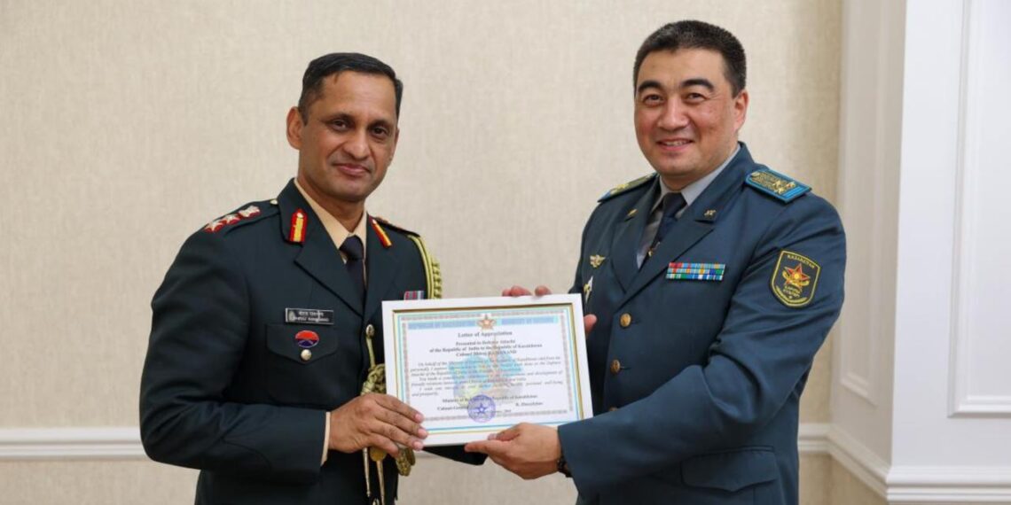 В Минобороны РК представили военного атташе при Посольстве Индии в Казахстане