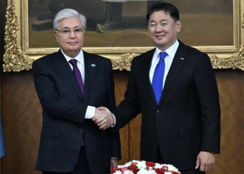 Токаев предложил довести объем товарооборота с Монголией до $500 млн