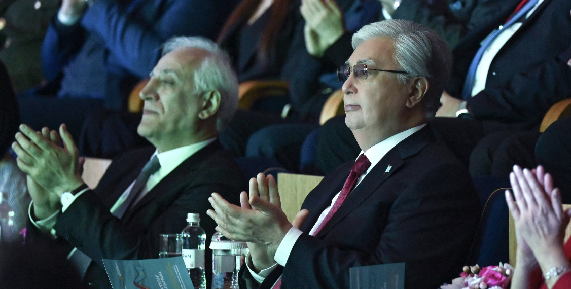 Токаев и Хачатурян приняли участие в церемонии открытия Дней культуры Армении в Казахстане