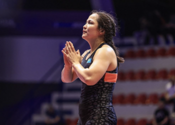 Жамиля Бакбергенова завоевала серебряную медаль ЧМ по женской борьбе в Албании