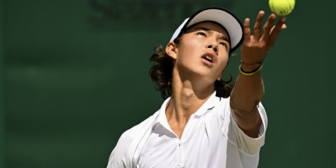 Теннисист Амир Омарханов вышел в полуфинал турнира ITF Juniors J500 в Мексике