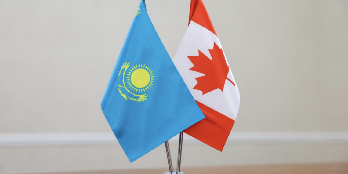 Военный атташе Канады посетил Министерство обороны Казахстана