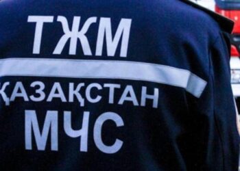 Спасатели МЧС за минувшие сутки спасли и эвакуировали 35 человек