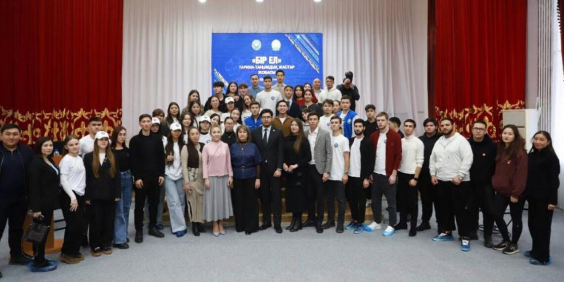 В Атырау стартовал молодежный проект Ассамблеи народа Казахстана «Бір ел»