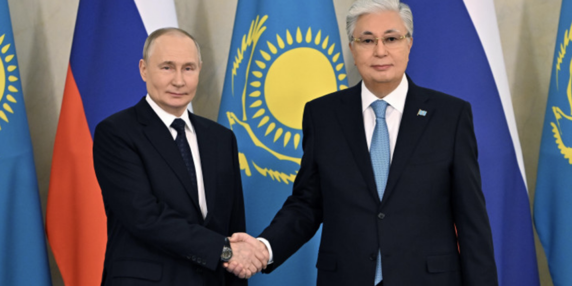 Касым-Жомарт Токаев и Владимир Путин провели переговоры в узком составе