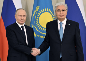 Касым-Жомарт Токаев и Владимир Путин провели переговоры в узком составе