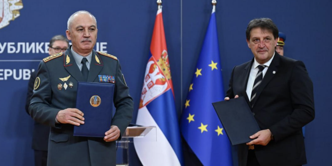 Главы оборонных ведомств Казахстана и Сербии провели встречу в Белграде