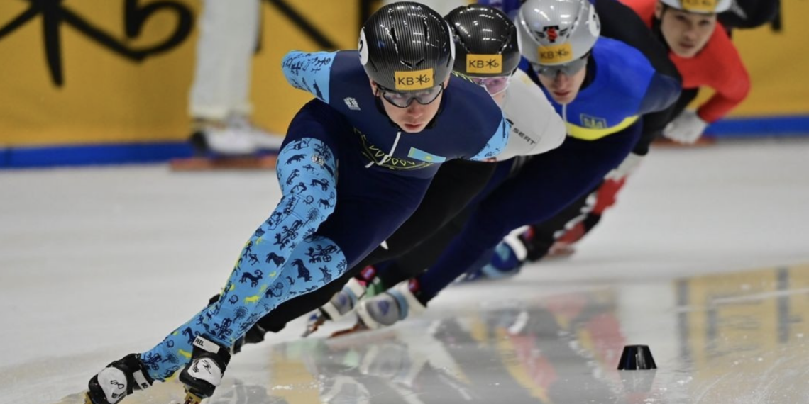 Шорт-трекисты из РК «взяли» два первых места на турнире в Италии