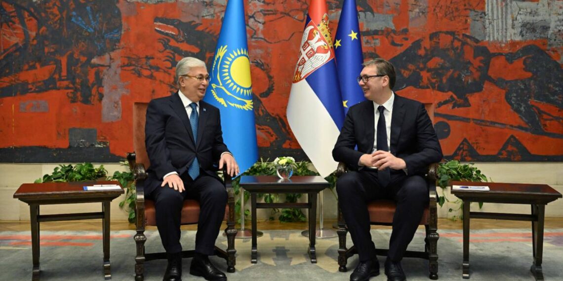 Глава государства провел переговоры с Президентом Сербии в узком составе