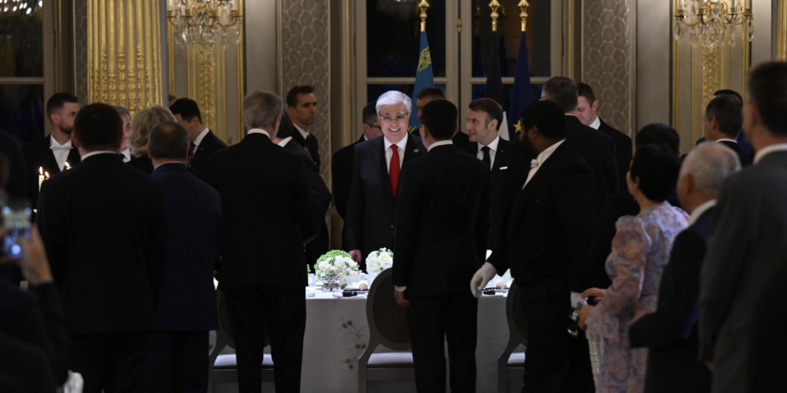 Токаев посетил государственный прием от имени Президента Франции