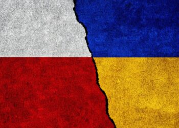 В Польше считают позицию Украины по эксгумации погибших на Волыни неприличной и несправедливой