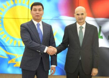 Глава Антикора провел встречу с временным поверенным в делах Ирака в Казахстане