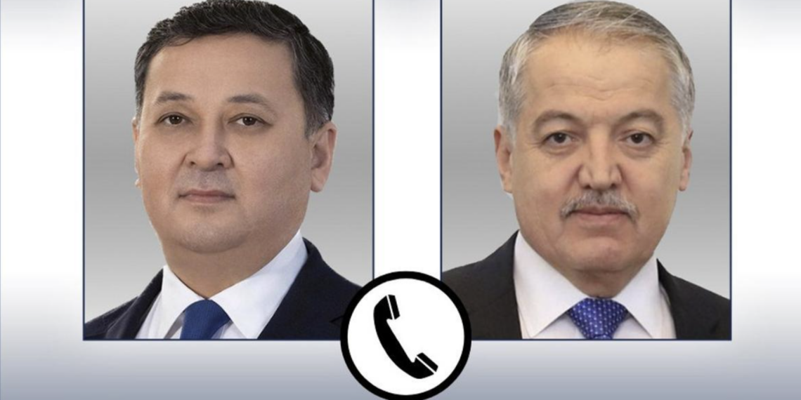 Главы МИД Казахстана и Таджикистана провели телефонный разговор