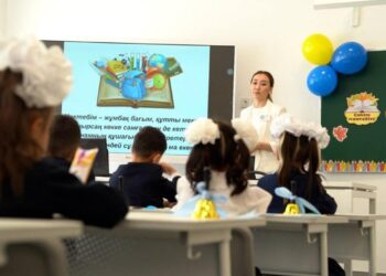 В казахстанские школы с начала учебного года пришли работать около 8 тысяч новых педагогов