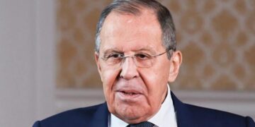 Глава МИД России: на Украине легитимна только Верховная рада