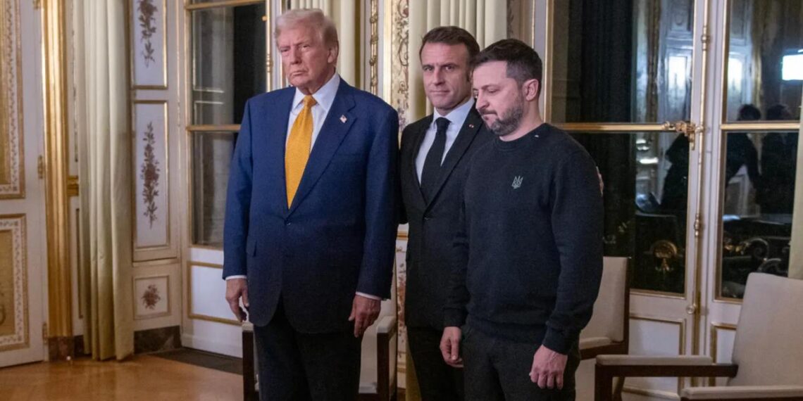 Киев отчаянно и напрасно пытается заручиться поддержкой Трампа