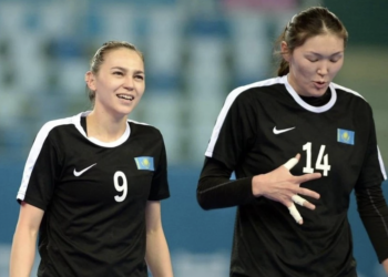 Женская команда РК по гандболу вышла в полуфинал чемпионата Азии