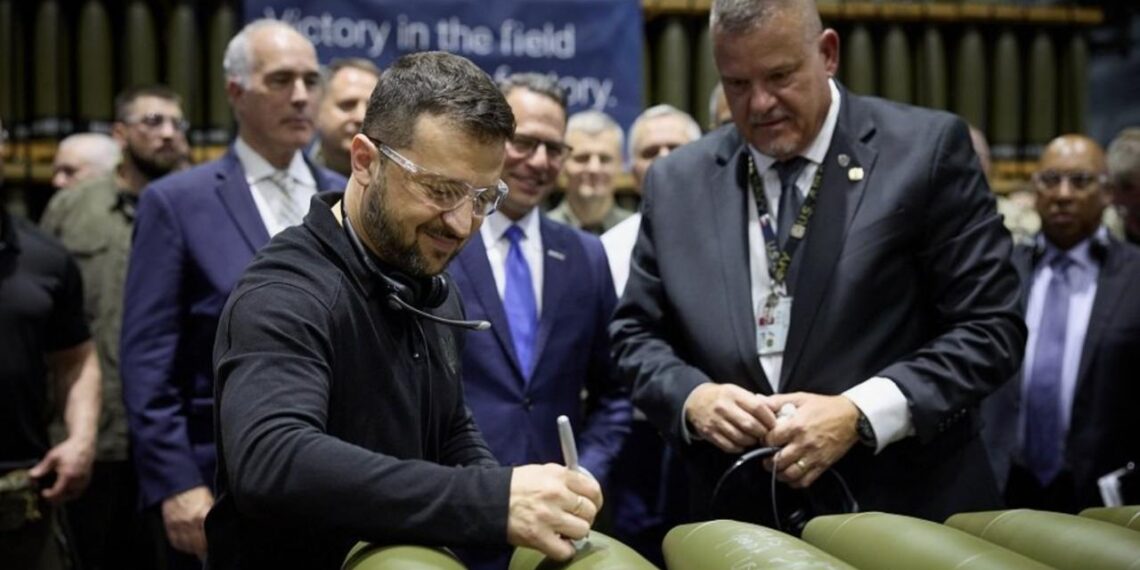 Киев взял за правило отвечать эскалацией на любые призывы к переговорам