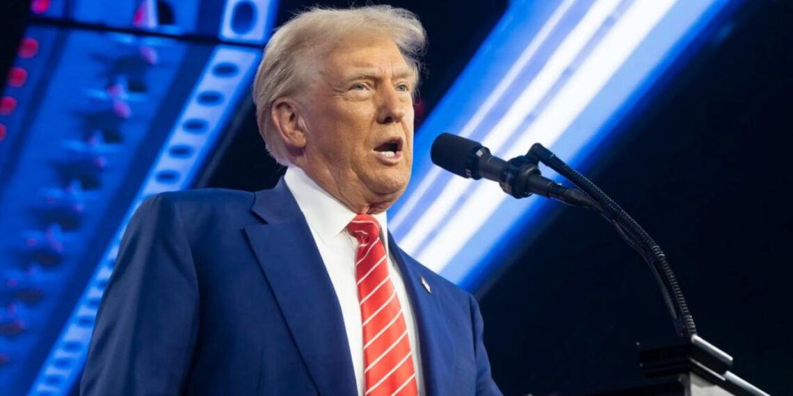 Президент Трамп возлагает надежду на урегулирование украинского конфликта дипломатическим путем