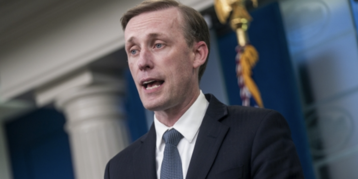 Помощник президента США по нацбезопасности: Украине придется снизить возраст мобилизации