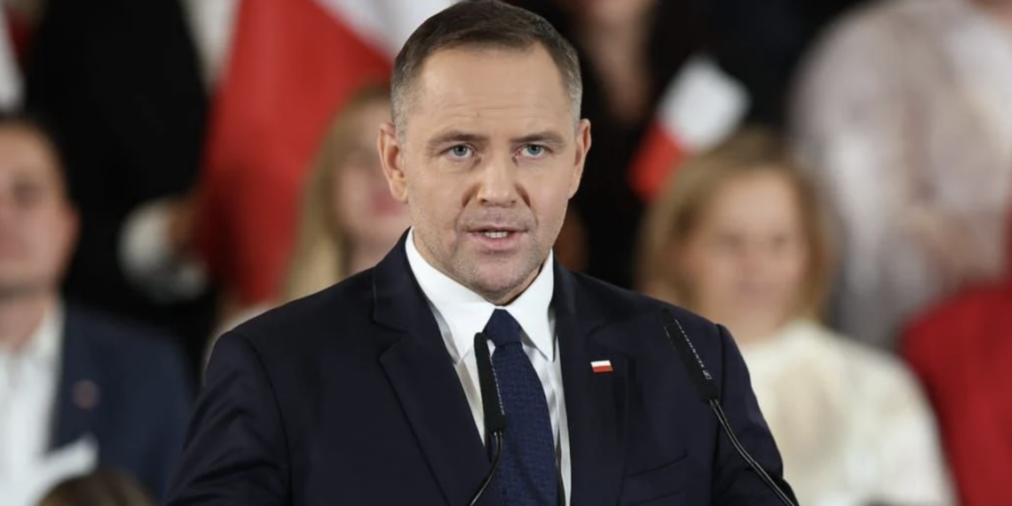 В Польше считают, что Украине не место ни в НАТО, ни в ЕС, пока не будет решен вопрос Волынской резни