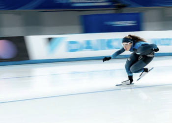 Команда Казахстана по конькобежному спорту завоевала «бронзу» на этапе Кубка мира в Канаде