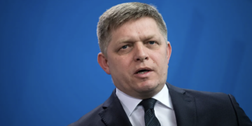 Премьер-министр Словакии: нереалистично, что Россия покинет занятые территории на Украине