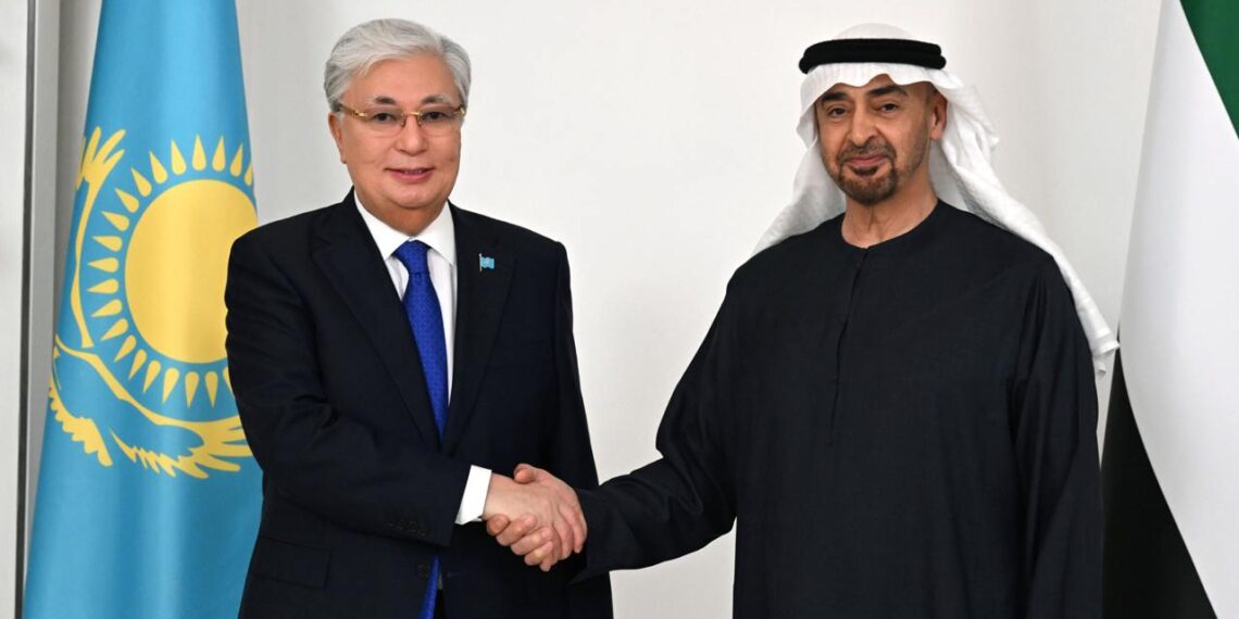 Касым-Жомарт Токаев провел встречу с Президентом ОАЭ