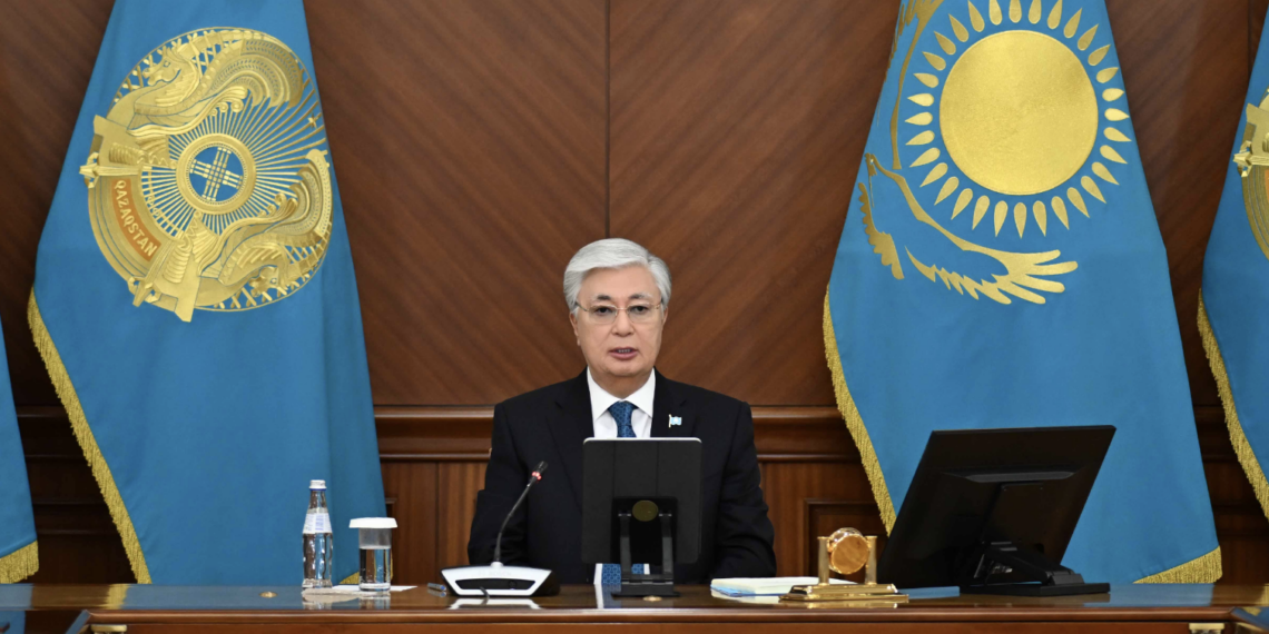 Глава государства провел расширенное заседания Правительства