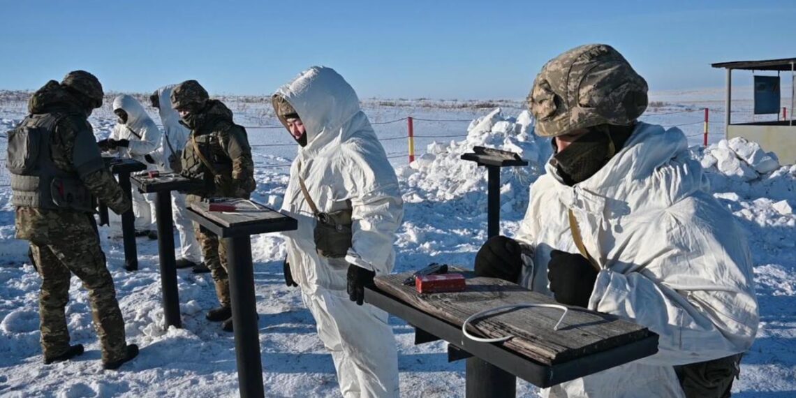 Военнослужащие Абайского гарнизона впервые отработали взрывные работы