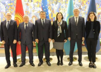 В Узбекистане обсуждены вопросы строительства Камбаратинской ГЭС-1