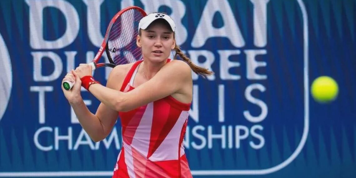 Теннисистка Елена Рыбакина пробилась в полуфинал турнира в Дубае