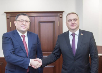 Глава МВД Казахстана обсудил с представителями СК Беларуси сотрудничество в сфере правопорядка