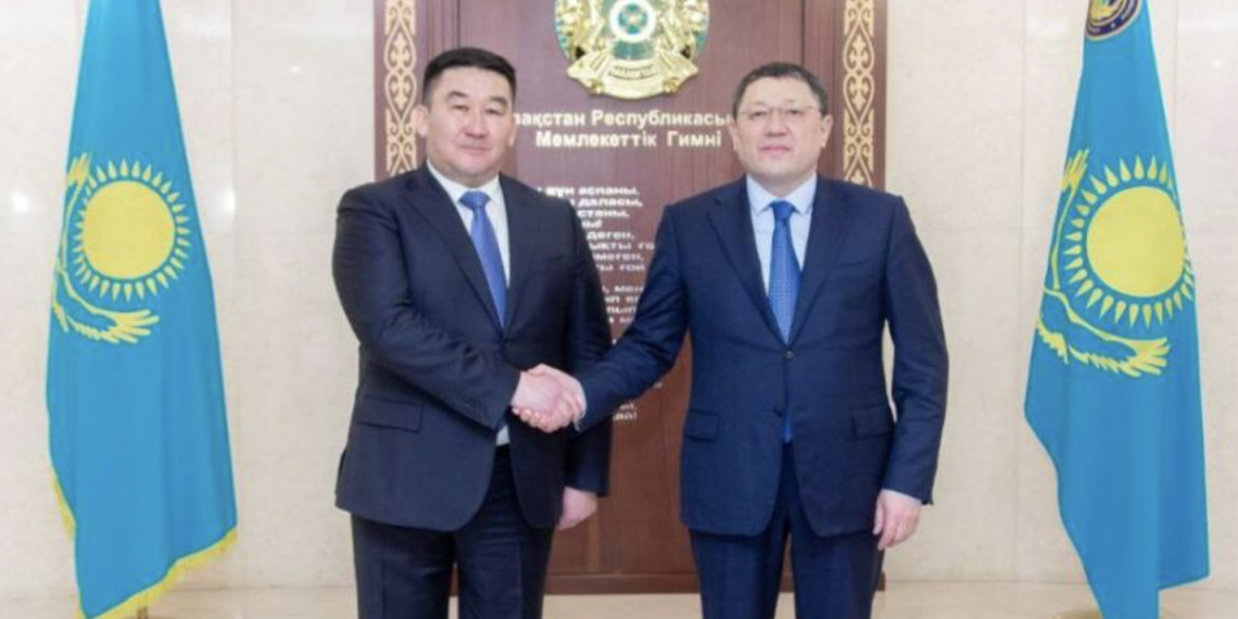 Глава МВД РК провел встречу с директором Исполнительного комитета РАТС ШОС