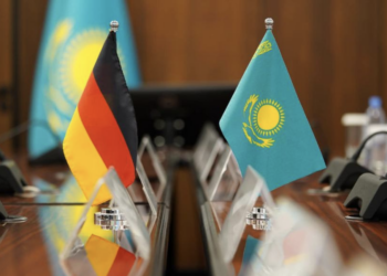 Министр просвещения Казахстана провел встречу с послом Германии