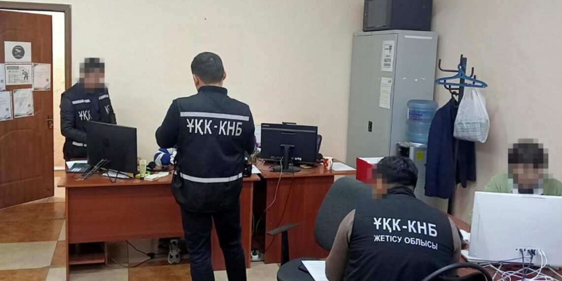 КНБ раскрыл схему незаконного доступа к информационным системам Минздрава