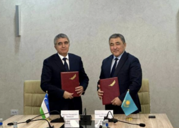 Узбекистан до октября 2025 года направит в Казахстан 16 млрд кубометров воды