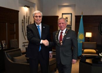 Токаев наградил короля Иордании орденом «Алтын Қыран»