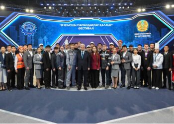 Токаев: Казахстан с самого начала выступал за прекращение войны на Украине