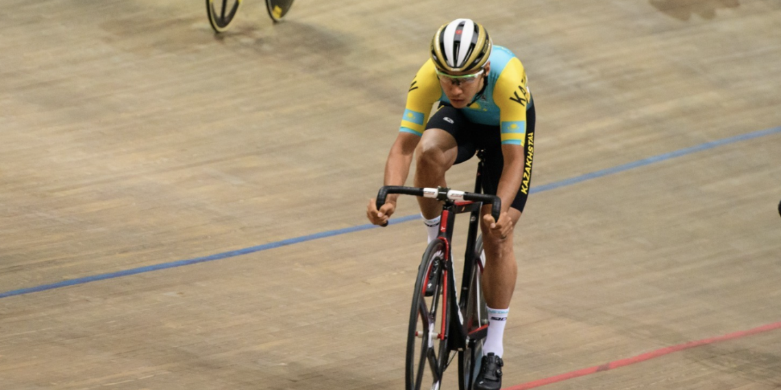 Казахстанская команда завоевала «бронзу» на ЧА по велоспорту на треке